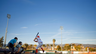 Warren Buffett on Waiting for the Perfect Pitch