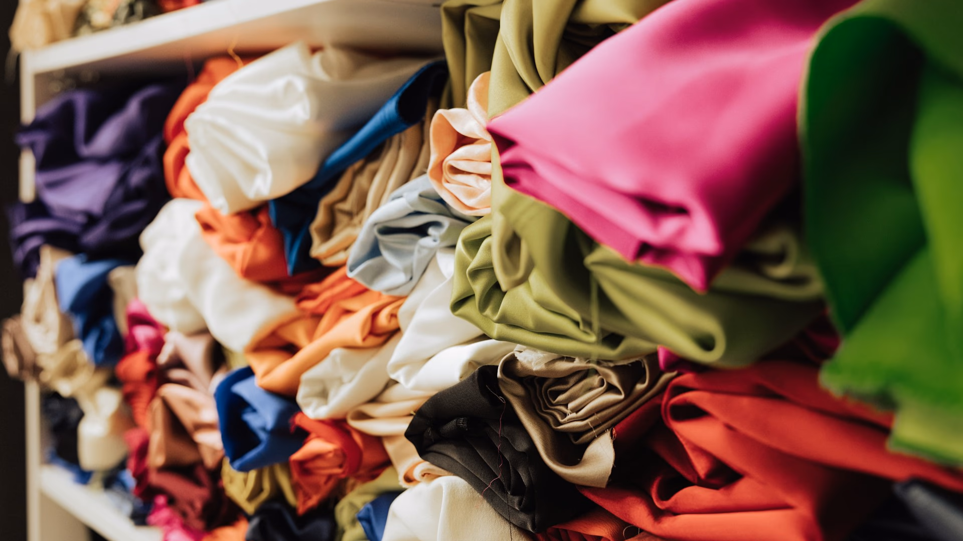EU Rules Push Fashion Firms to Trace Waste as Hidden Labor