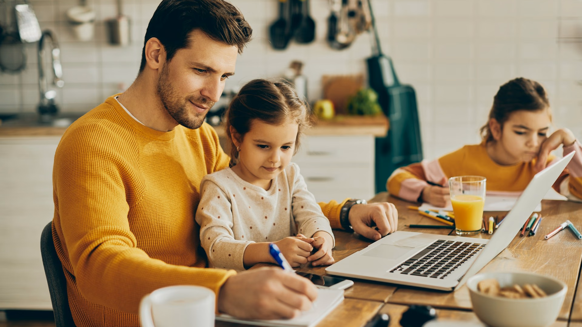 Hybrid Work Redefines Family Rituals: 2026 Insight