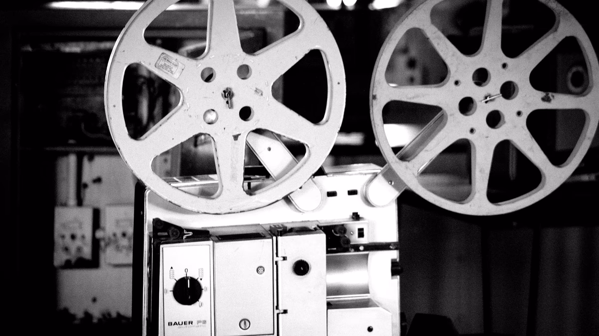 The Reel of Forbidden Kisses