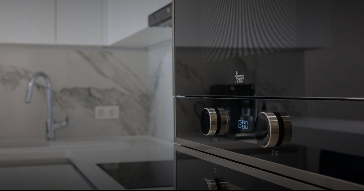 Microwave Oven